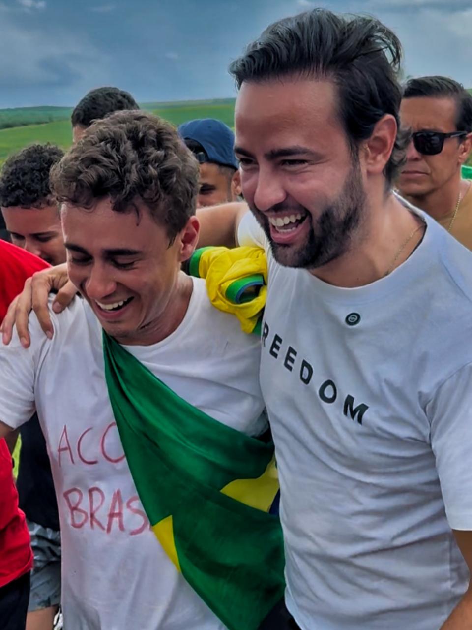 Ulysses Moraes ao lado de Nikolas Ferreira